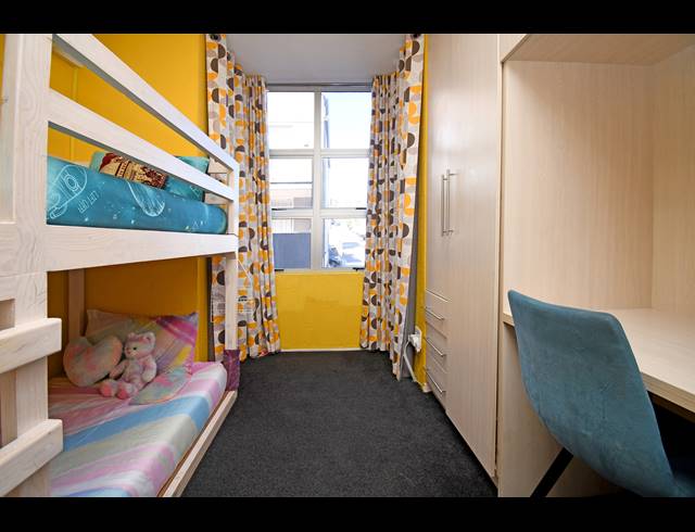 2 BEDROOM APARTMENT FOR SALE IN HOUGHTON ESTATE